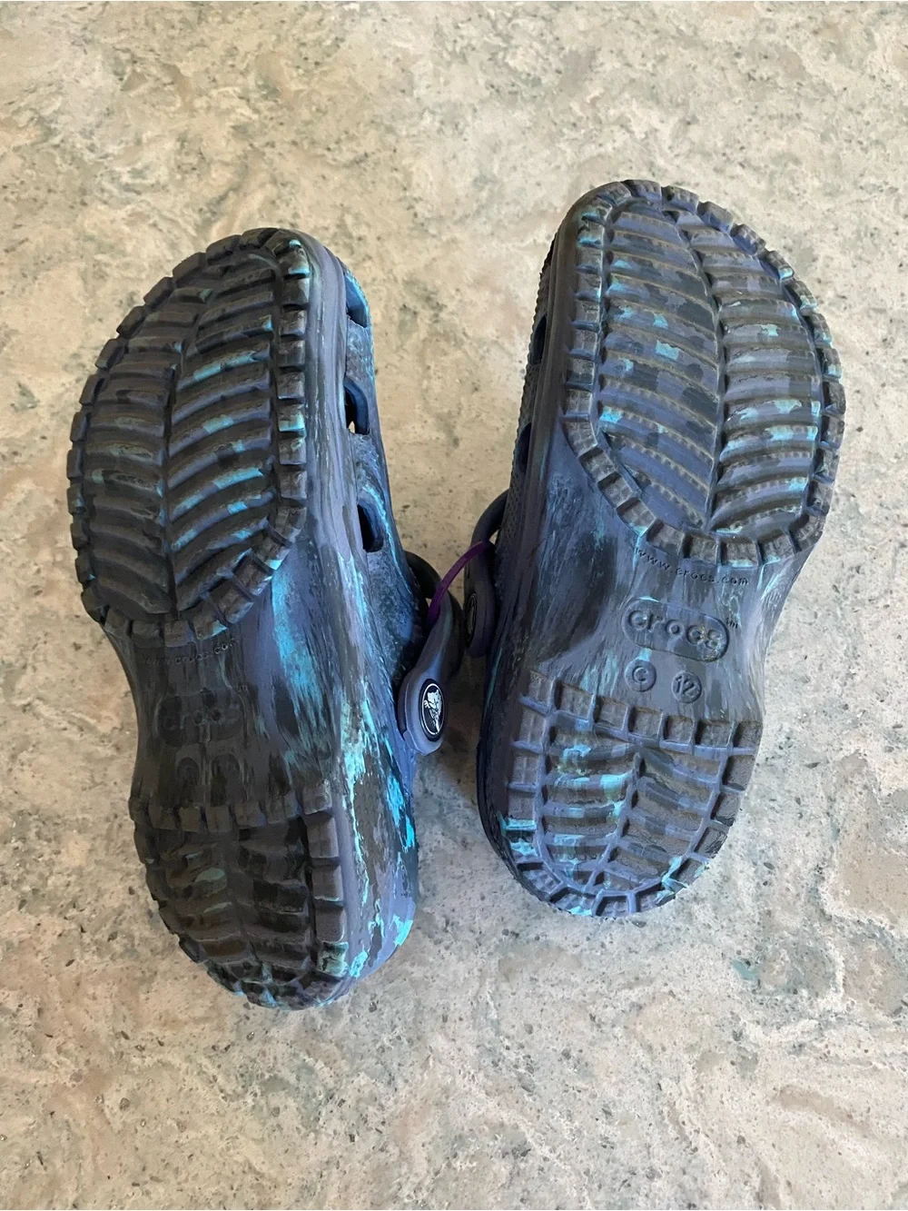 Crocs Kids Classic Clog - Navy with Turquoise Marbled Accents size 12